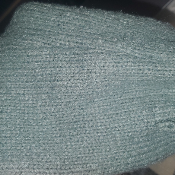 GARAGE Lauren Sweater in Chinois Green - Picture 4 of 7